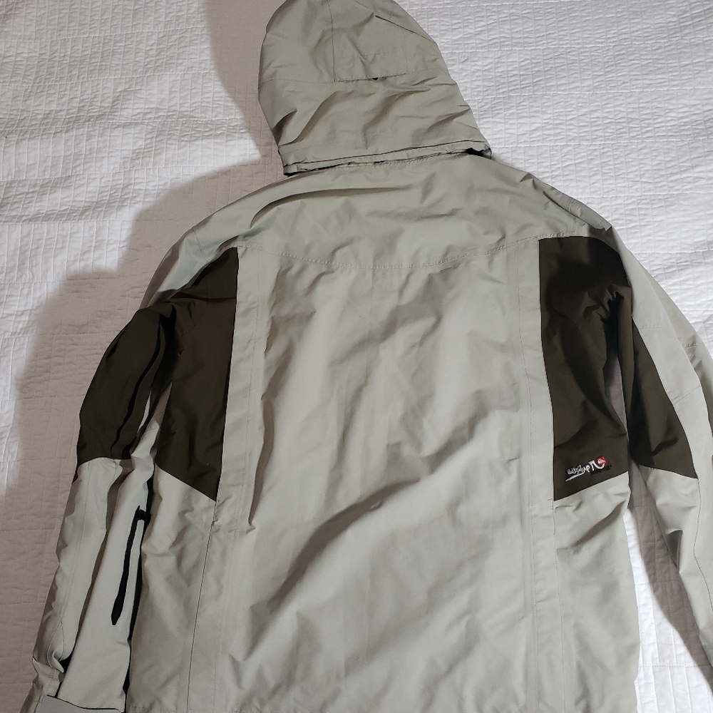 Awesome Quick Silver Jacket! - image 2